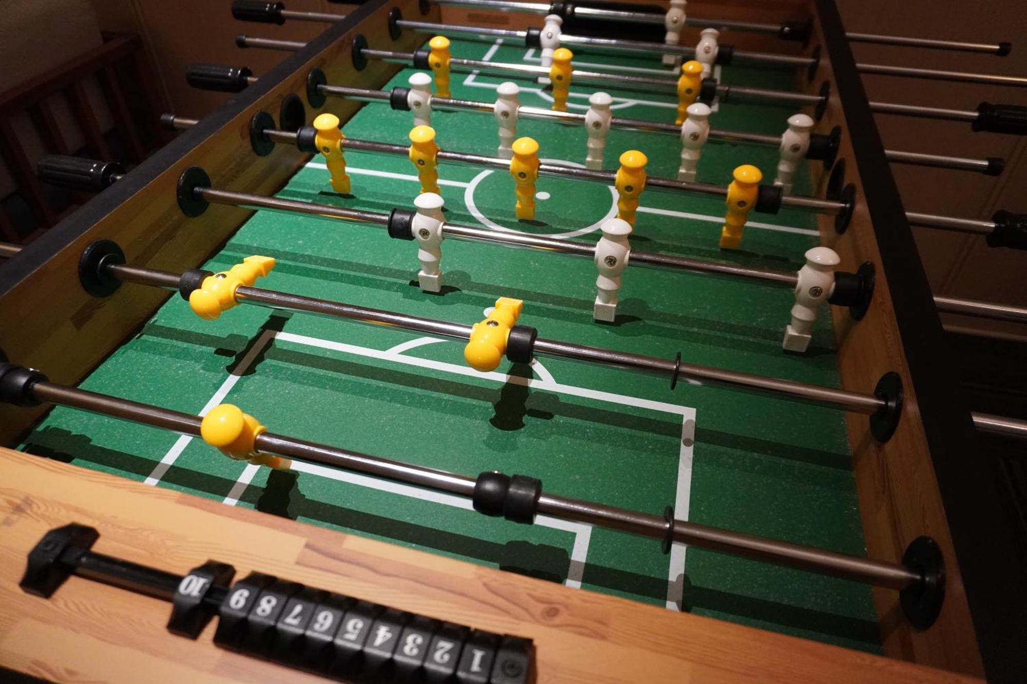 Chihpen Century Hotel Wenquan Exteriör bild Table football