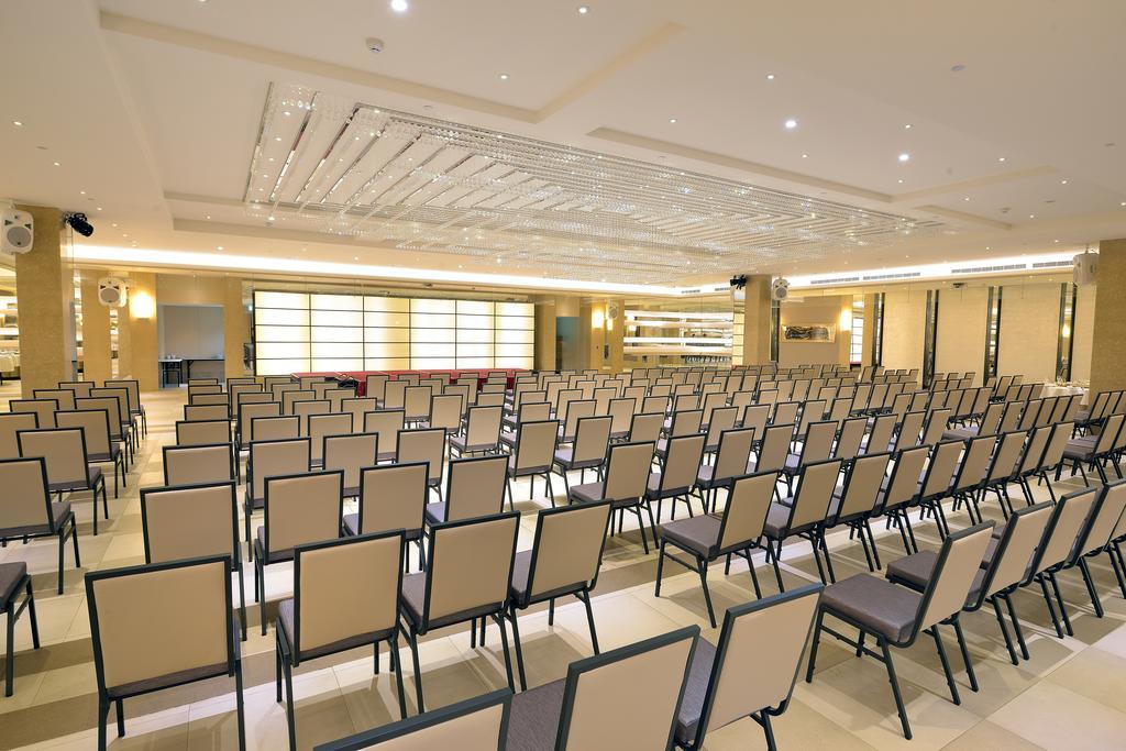 Chihpen Century Hotel Wenquan Exteriör bild The main conference hall