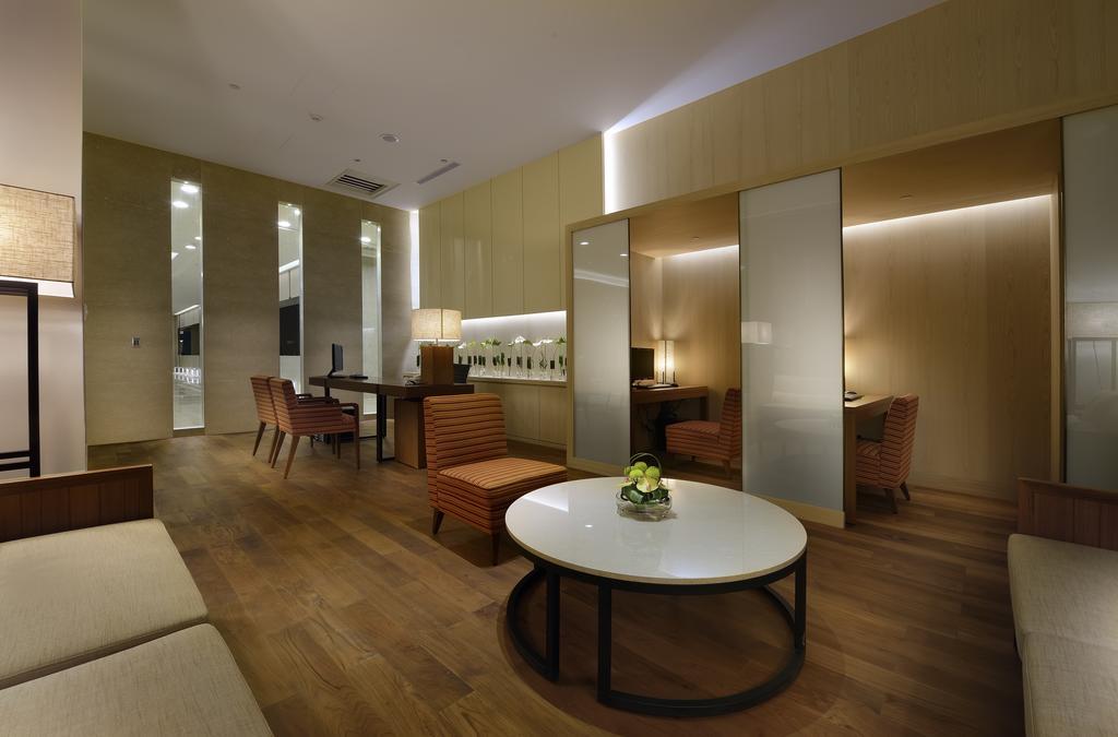 Chihpen Century Hotel Wenquan Exteriör bild The interior of the lounge