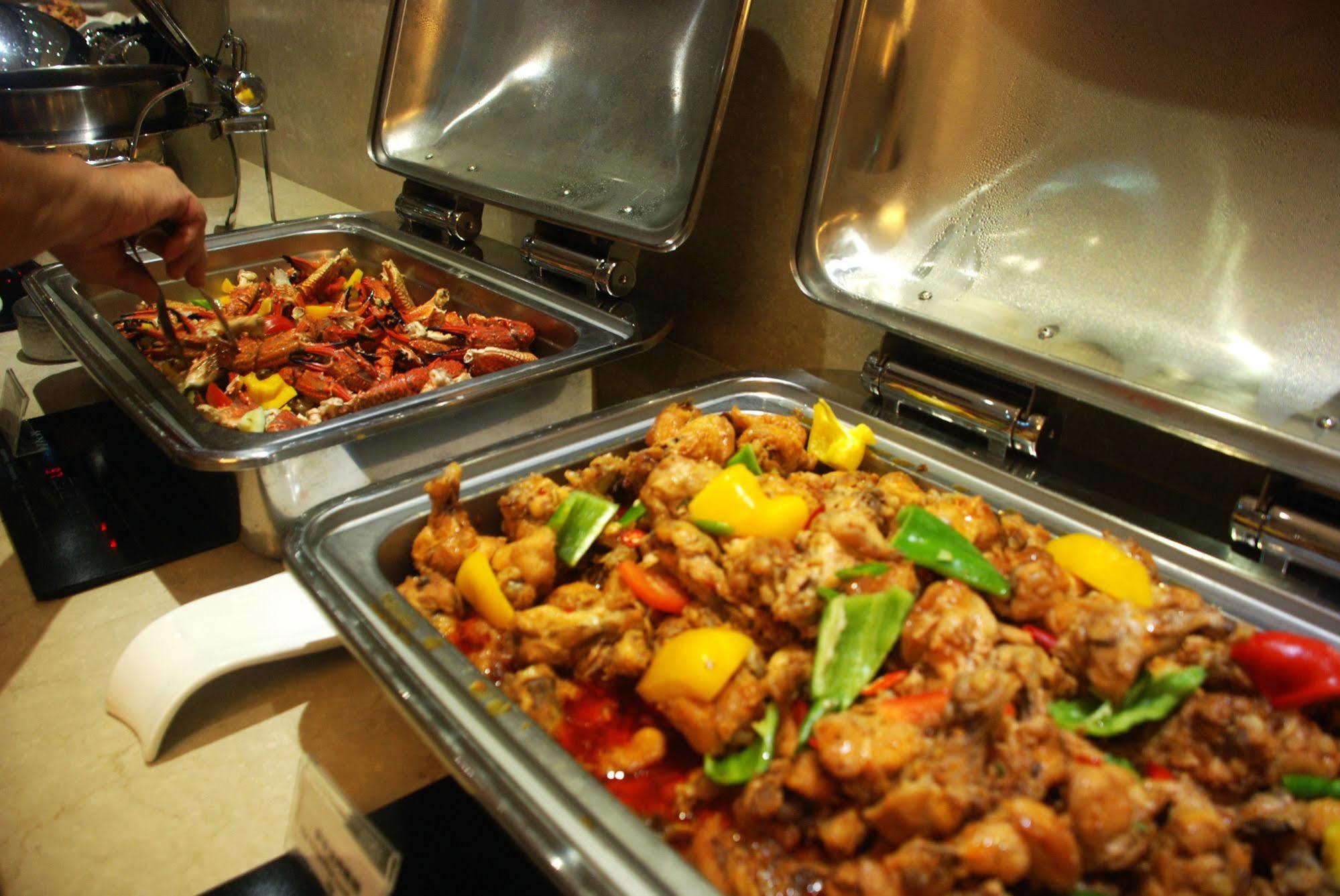 Chihpen Century Hotel Wenquan Exteriör bild A chafing dish